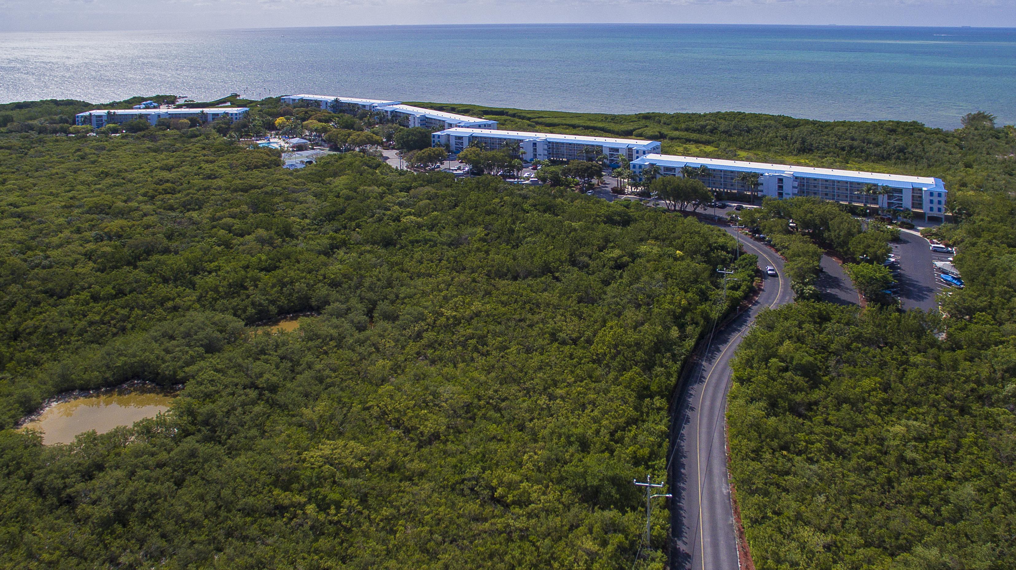 Ocean Pointe Suites At Key Largo Exterior photo