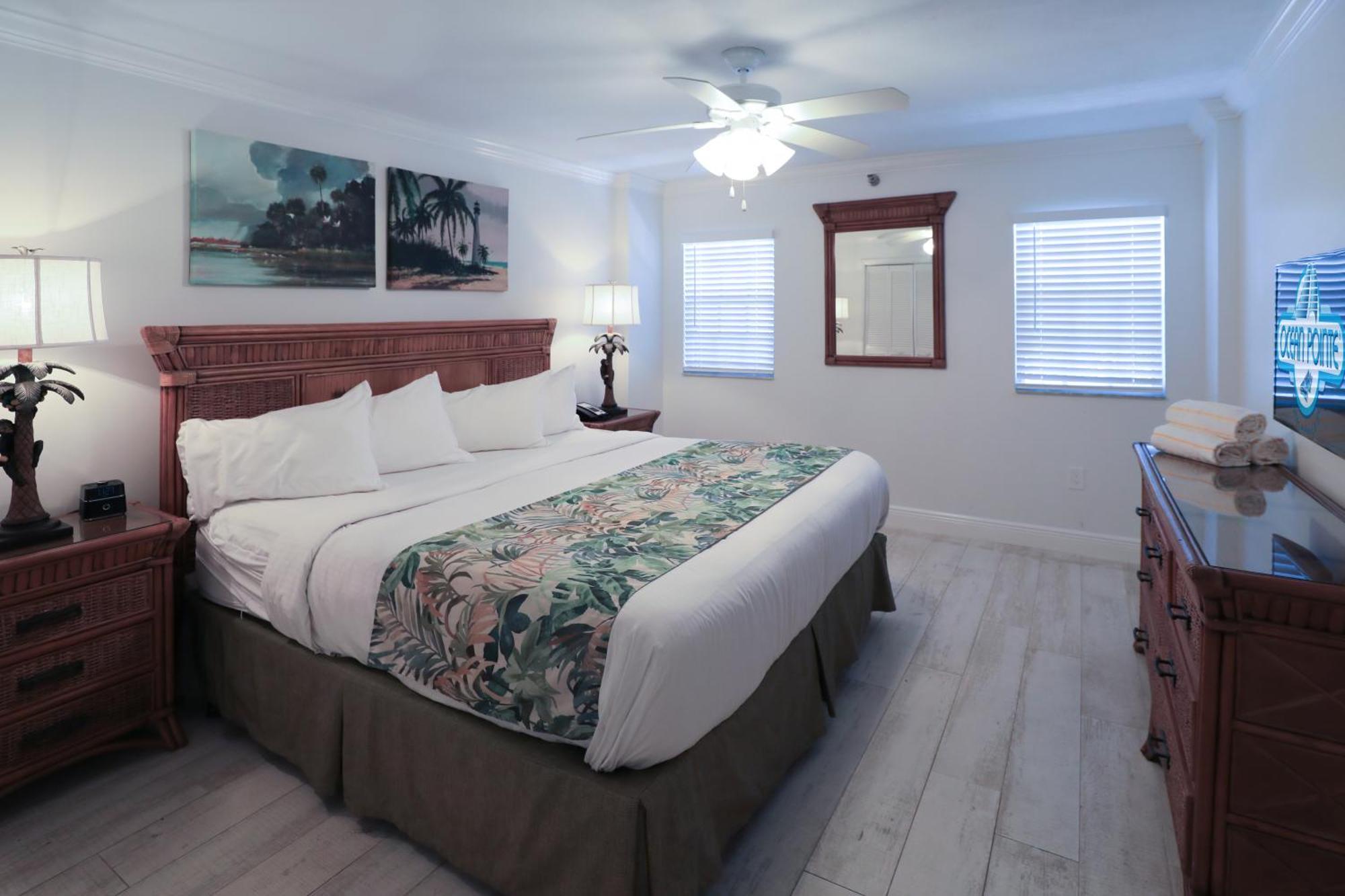 Ocean Pointe Suites At Key Largo Exterior photo